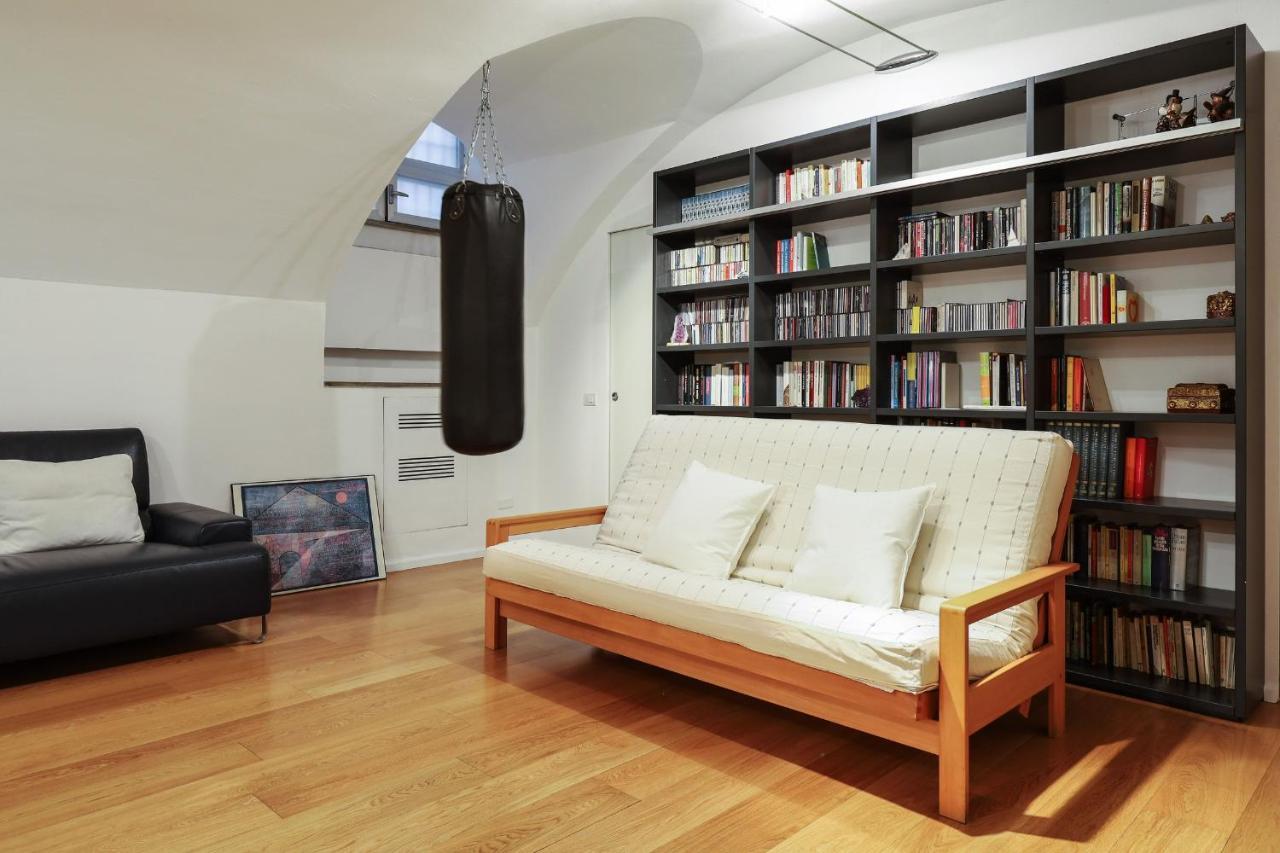 Апартаменты Casa Molino Luxury Loft Милан Экстерьер фото